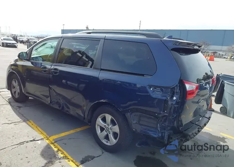 2018 Toyota Sienna Le 8 Passenger from USA, damaged, VIN 5TDKZ3DC2JS917041